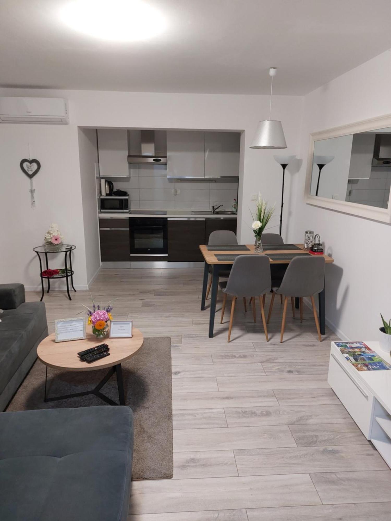 Two Bedroom Apartment Kastav Kültér fotó